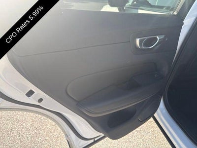 2024 Volvo XC60 B5 AWD Plus Dark Theme