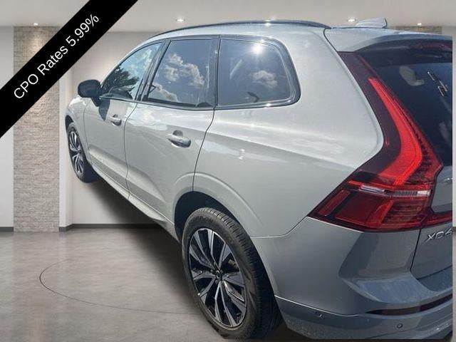 2024 Volvo XC60 B5 AWD Plus Dark Theme