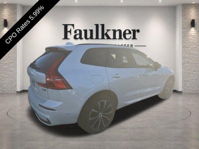 2024 Volvo XC60 B5 AWD Plus Dark Theme