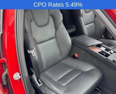 2024 Volvo XC60 B5 AWD Plus Dark Theme