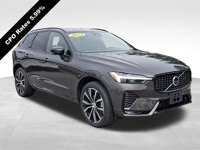 2024 Volvo XC60 B5 AWD Plus Dark Theme