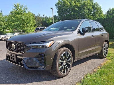 2024 Volvo XC60 B5 AWD Plus Dark Theme