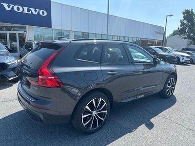 2024 Volvo XC60 B5 AWD Plus Dark Theme