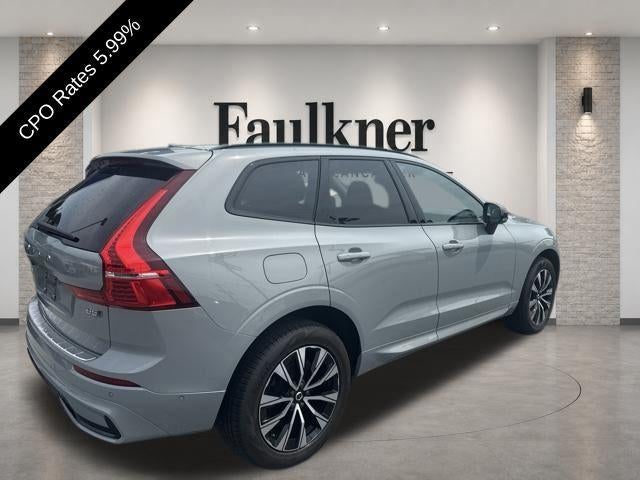 2024 Volvo XC60 B5 AWD Plus Dark Theme