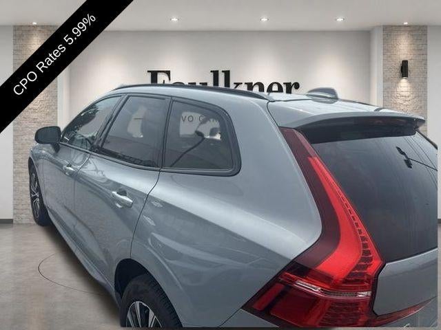 2024 Volvo XC60 B5 AWD Plus Dark Theme