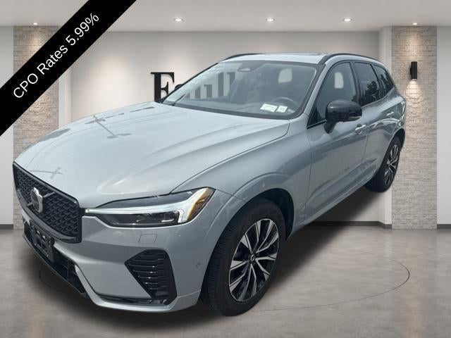 2024 Volvo XC60 B5 AWD Plus Dark Theme
