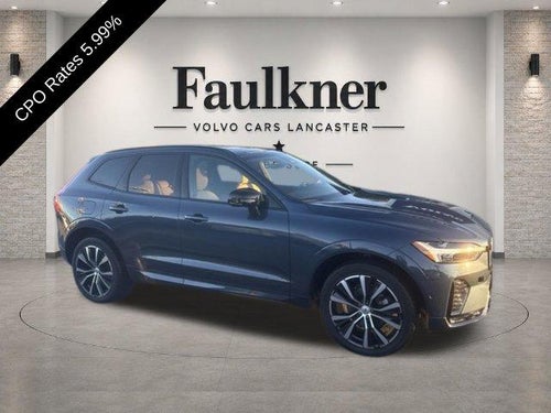 2024 Volvo XC60 B5 AWD Ultimate Dark Theme