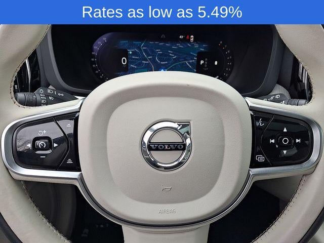 2023 Volvo XC60 B5 AWD Plus Bright Theme