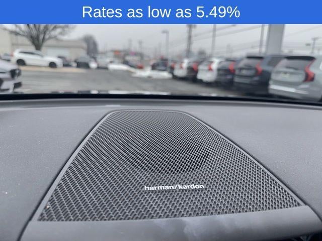 2023 Volvo XC60 B5 AWD Plus Bright Theme