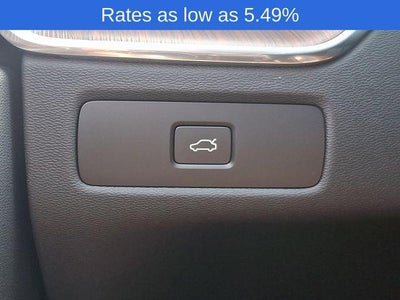 2023 Volvo XC60 B5 AWD Plus Bright Theme
