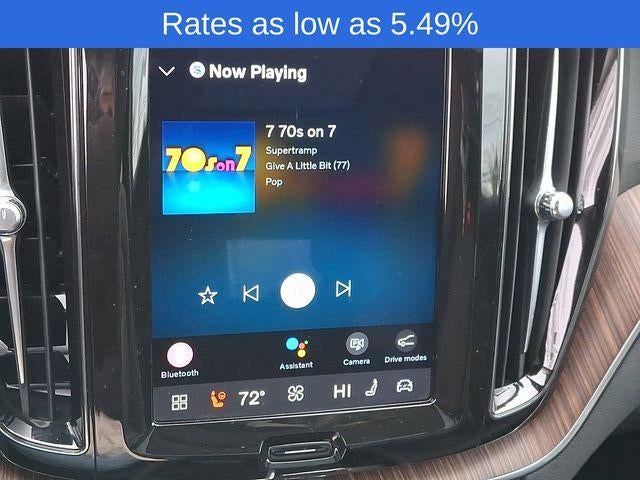 2023 Volvo XC60 B5 AWD Plus Bright Theme