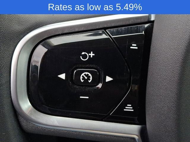 2023 Volvo XC60 B5 AWD Plus Bright Theme