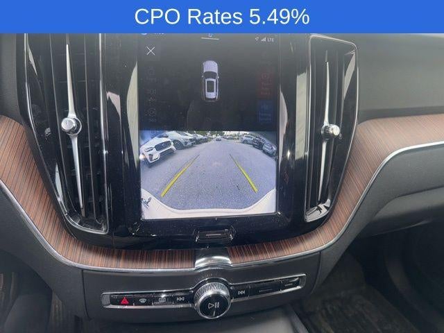 2023 Volvo XC60 B5 AWD Plus Bright Theme