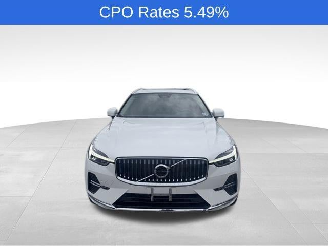 2023 Volvo XC60 B5 AWD Plus Bright Theme
