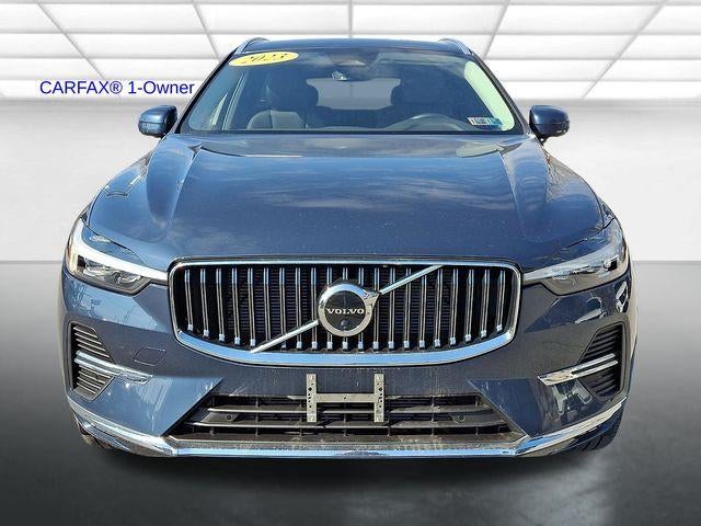 2023 Volvo XC60 B5 AWD Plus Bright Theme