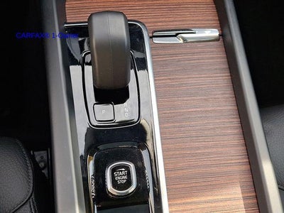 2023 Volvo XC60 B5 AWD Plus Bright Theme