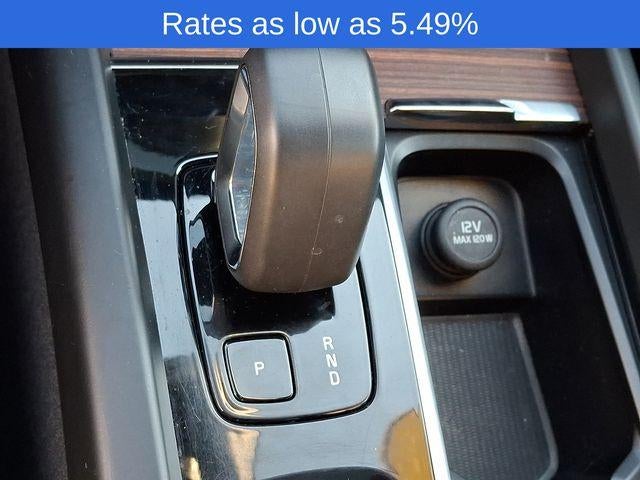 2023 Volvo XC60 B5 AWD Plus Bright Theme