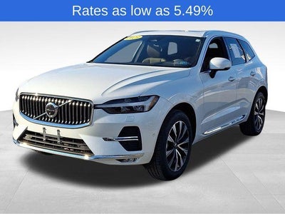 2023 Volvo XC60 B5 AWD Plus Bright Theme