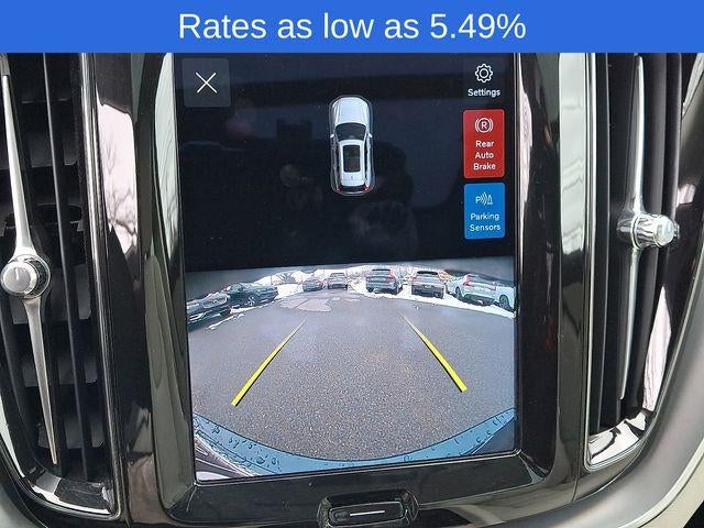 2023 Volvo XC60 B5 AWD Core