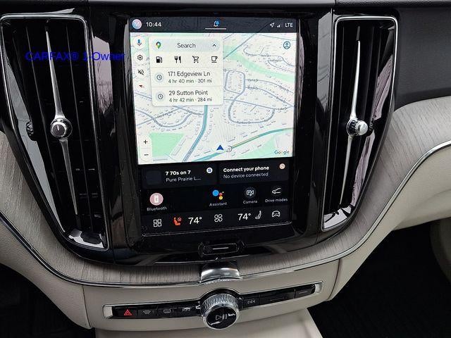 2023 Volvo XC60 B5 AWD Plus Dark Theme