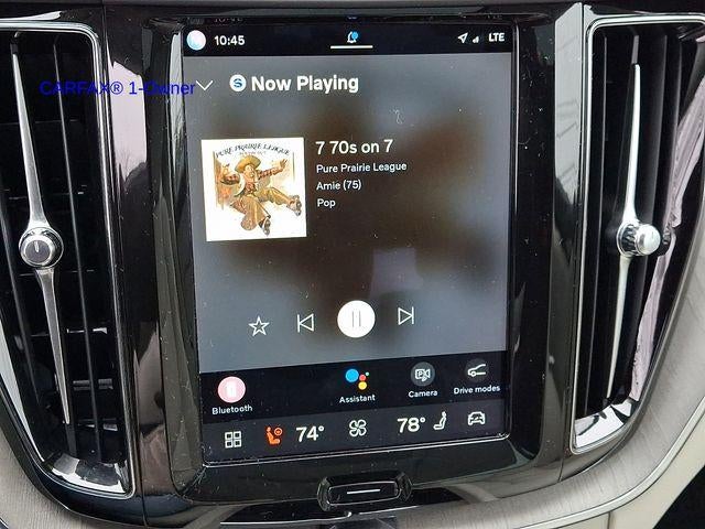 2023 Volvo XC60 B5 AWD Plus Dark Theme