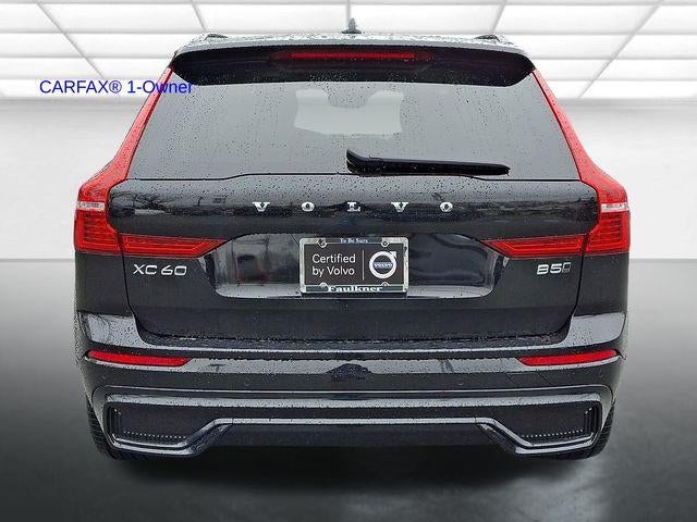 2023 Volvo XC60 B5 AWD Plus Dark Theme