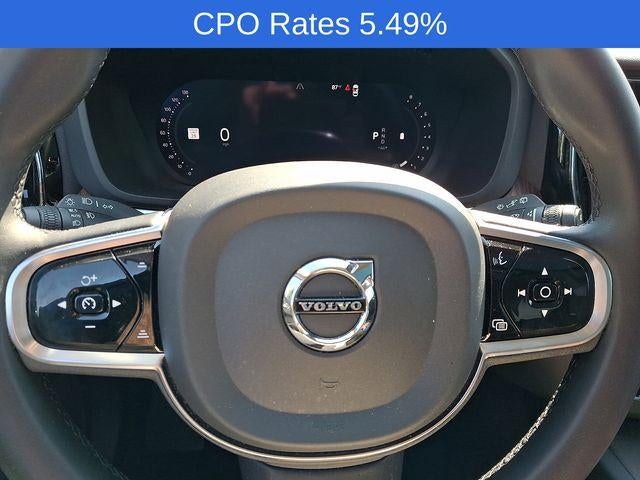 2023 Volvo XC60 B5 AWD Plus Dark Theme