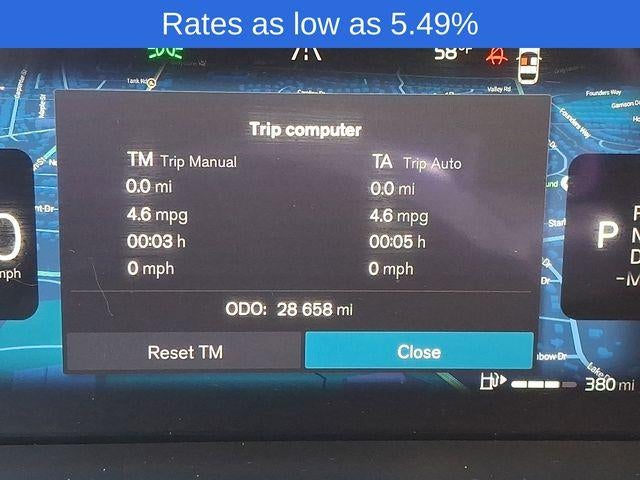 2023 Volvo XC60 B5 AWD Plus Dark Theme