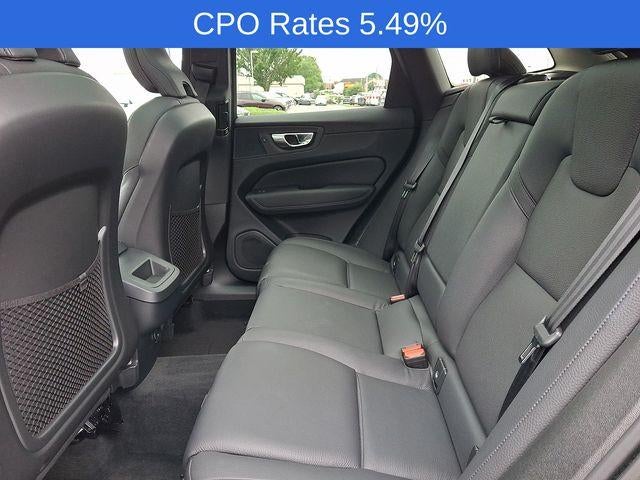 2023 Volvo XC60 B5 AWD Plus Dark Theme