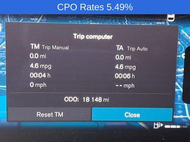 2023 Volvo XC60 B5 AWD Plus Dark Theme