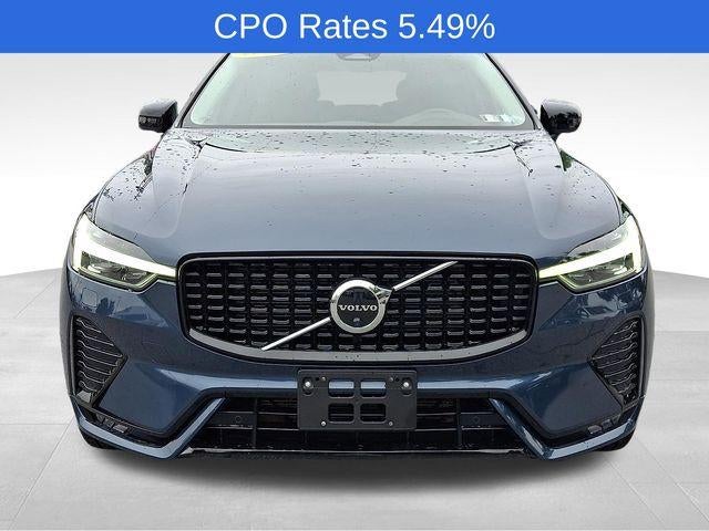 2023 Volvo XC60 B5 AWD Plus Dark Theme