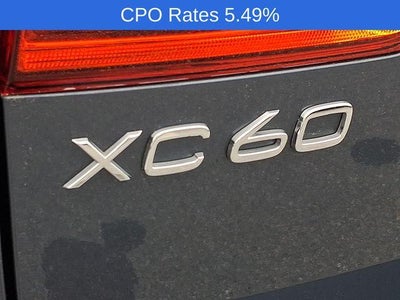 2023 Volvo XC60 B5 AWD Plus Dark Theme