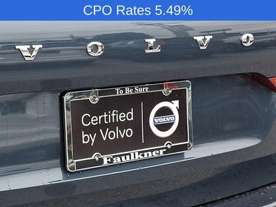2023 Volvo XC60 B5 AWD Plus Dark Theme