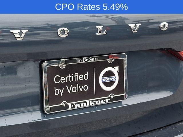 2023 Volvo XC60 B5 AWD Plus Dark Theme
