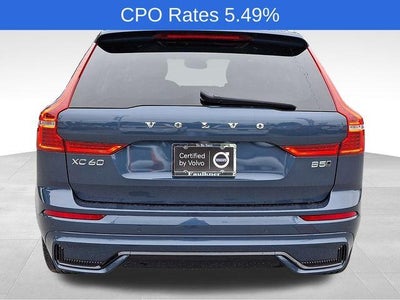 2023 Volvo XC60 B5 AWD Plus Dark Theme