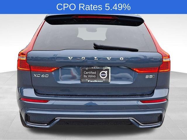 2023 Volvo XC60 B5 AWD Plus Dark Theme