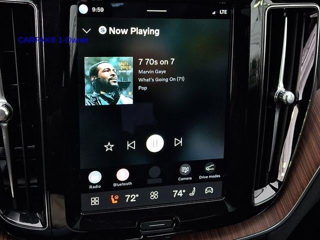 2023 Volvo XC60 B5 AWD Plus Dark Theme