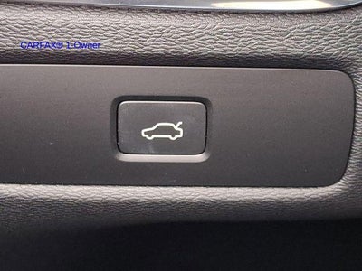 2023 Volvo XC60 B5 AWD Plus Dark Theme