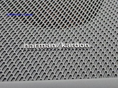 2023 Volvo XC60 B5 AWD Plus Dark Theme