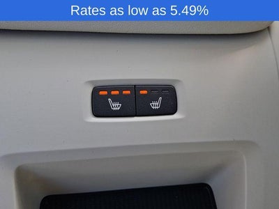 2023 Volvo XC60 B5 AWD Plus Dark Theme