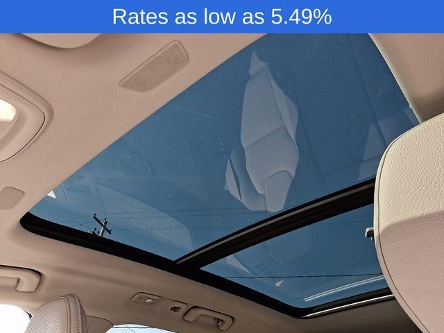 2023 Volvo XC60 B5 AWD Plus Dark Theme