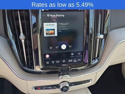 2023 Volvo XC60 B5 AWD Plus Dark Theme