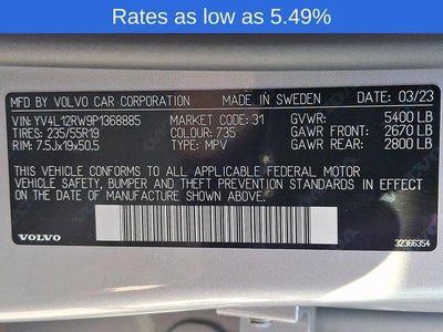 2023 Volvo XC60 B5 AWD Plus Dark Theme