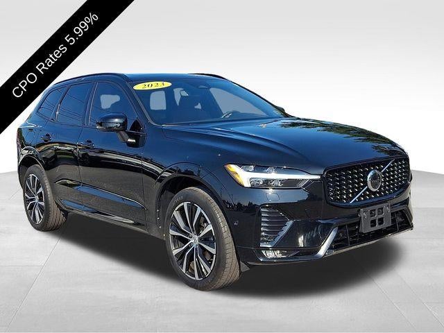 2023 Volvo XC60 B5 AWD Plus Dark Theme