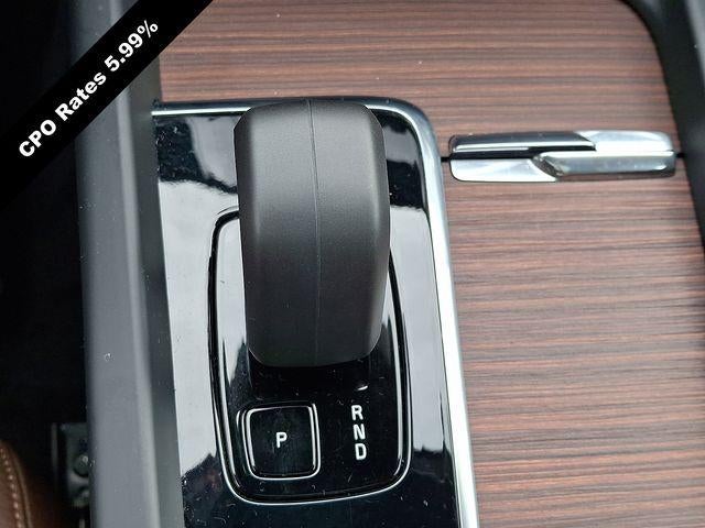 2023 Volvo XC60 B5 AWD Plus Dark Theme