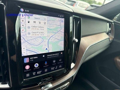 2023 Volvo XC60 B5 AWD Plus Dark Theme