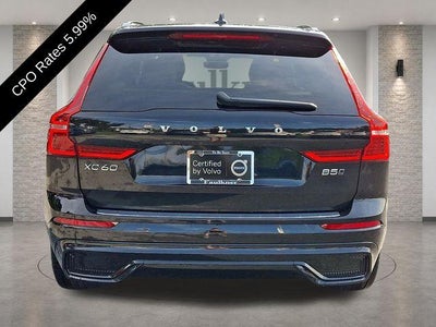 2023 Volvo XC60 B5 AWD Plus Dark Theme