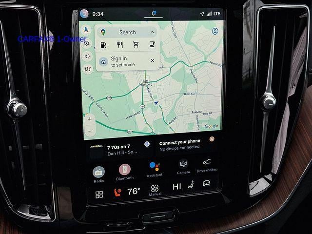 2023 Volvo XC60 B5 AWD Ultimate Dark Theme