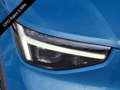 2023 Volvo XC40 B5 AWD Ultimate Bright Theme