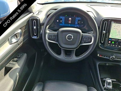 2023 Volvo XC40 B5 AWD Ultimate Bright Theme